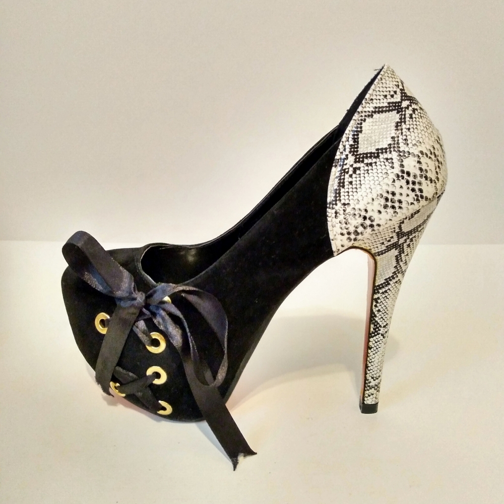 Crape Myrtle Black White Faux Suede Heels sz 38